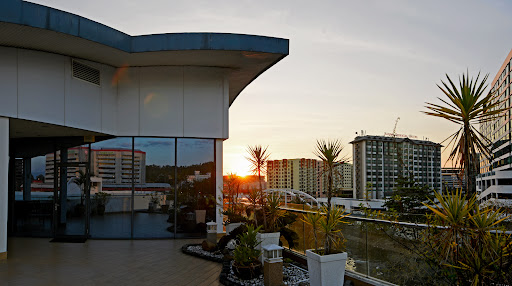 Oceania Hotel