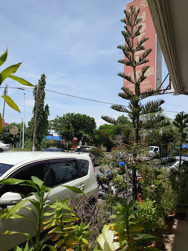 The Sun Hotel