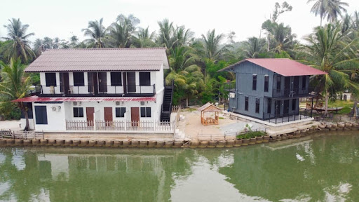 Cerana Villa Eco Resort