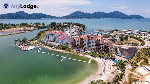 AnyLodge Waterfront Marina Island Pangkor