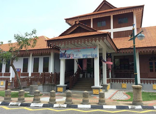 Galaxy Inn ( Pekan Lumut, Perak )