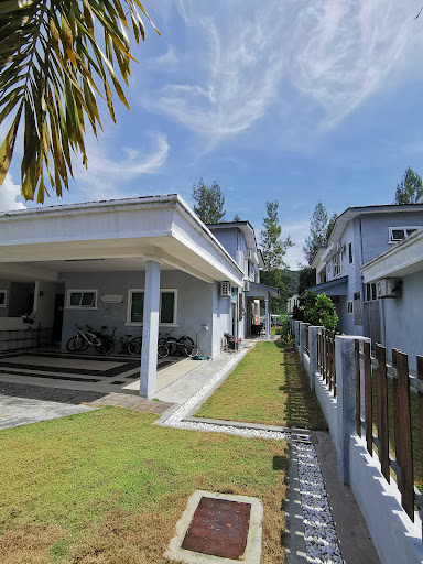 Resthouse/Homestay Tiara Bay Marina Island Resthouse/Homestay Tiara Bay Marina Island