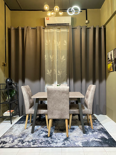 The Conrete Cave Homestay - Plaza TML