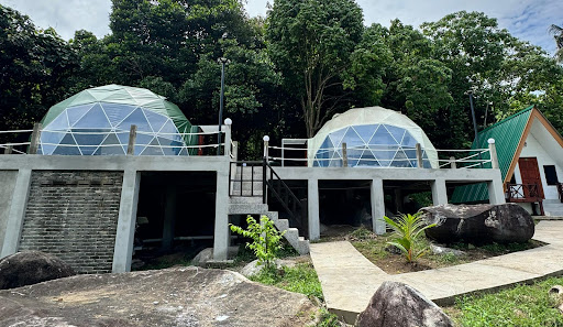 Dumba Bay Resort, Kampung Genting, Pulau Tioman.