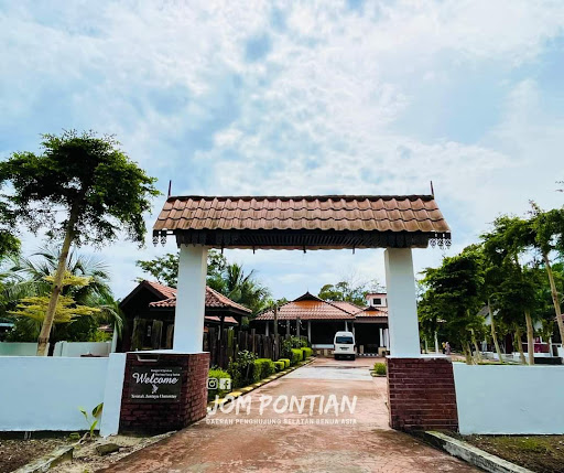 Jentayu Heritage (Homestay & Campsite)