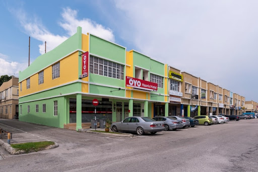 OYO 89536 Hazris Hotel