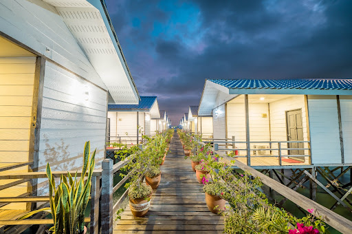 WB Shun Shun Water Bungalows - 顺顺水上屋度假村
