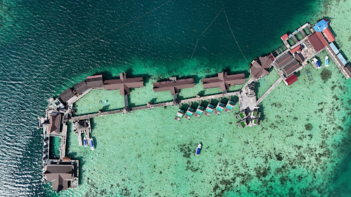 Singamata Reef Resort