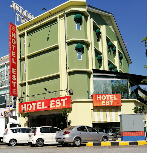 OYO 604 Hotel Est Equine Park