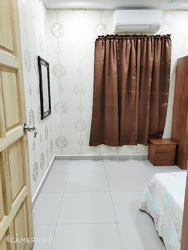 HOMESTAY ADNI TAMAN EQUINE