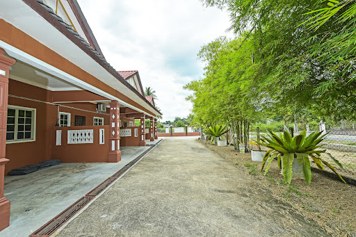 Twin Mutiara Chalet & Homestay Twin Mutiara Chalet & Homestay