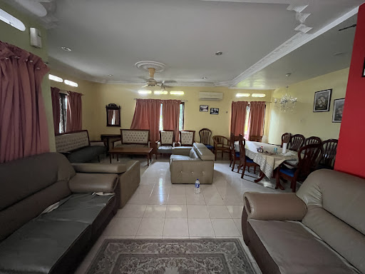 Homestay Haji Teluk Intan