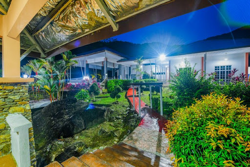 OYO 89954 D'yan Chalet