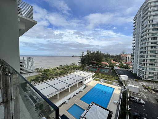 Diamond Bay Resort Condominium