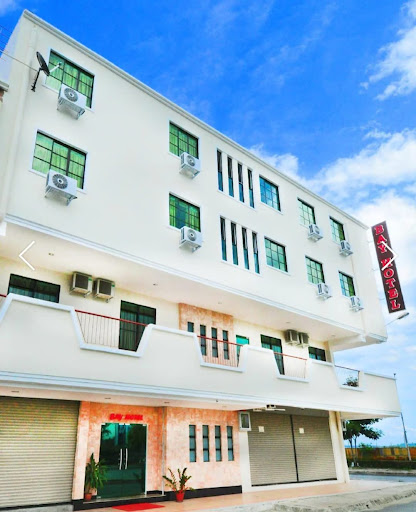 Bay Hotel