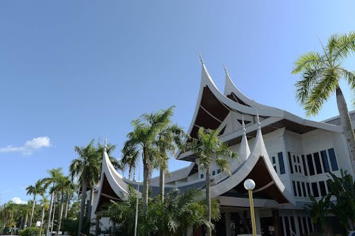 Selesa Beach Resort