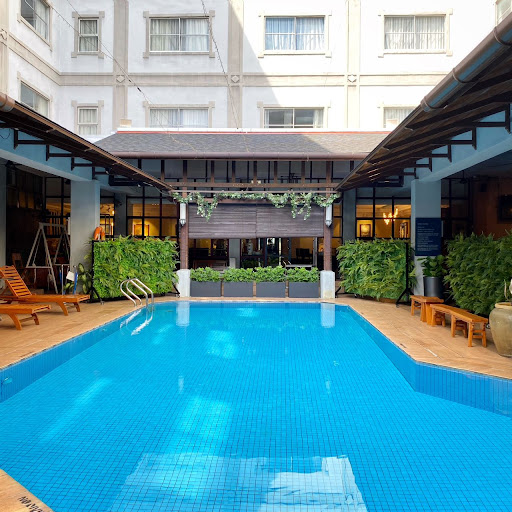 Hotel Maluri