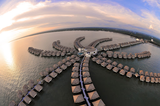 Golden Palm Tree Sea Villas & Spa