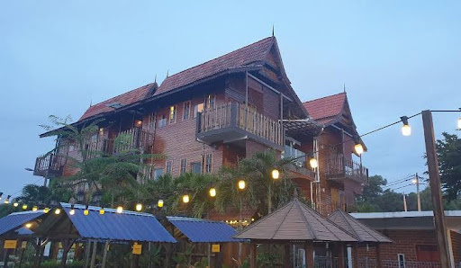 Kampong Pinang Sebatang Chalet