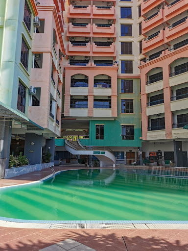 Marina Cove Resort