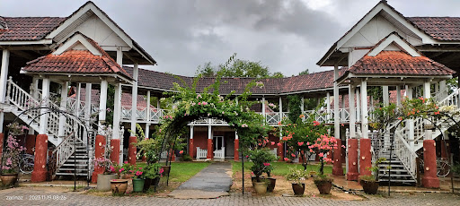 IZ Village Resort