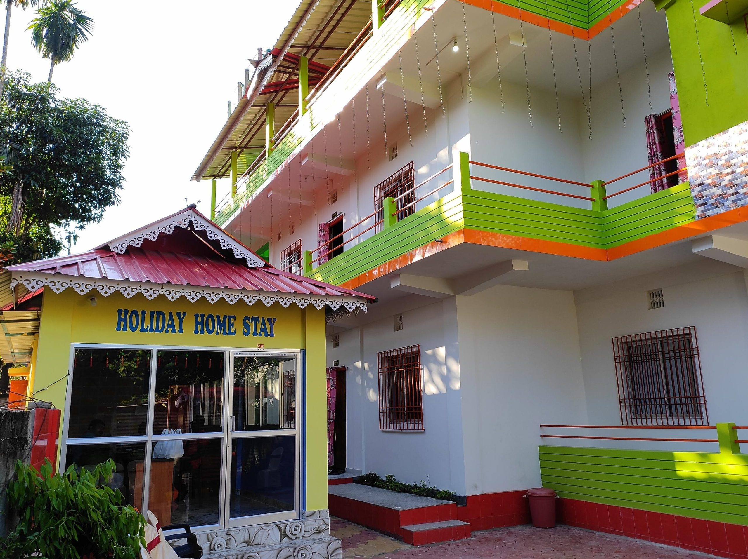 HOLIDAY HOMESTAY 1 holiday homestay scaled