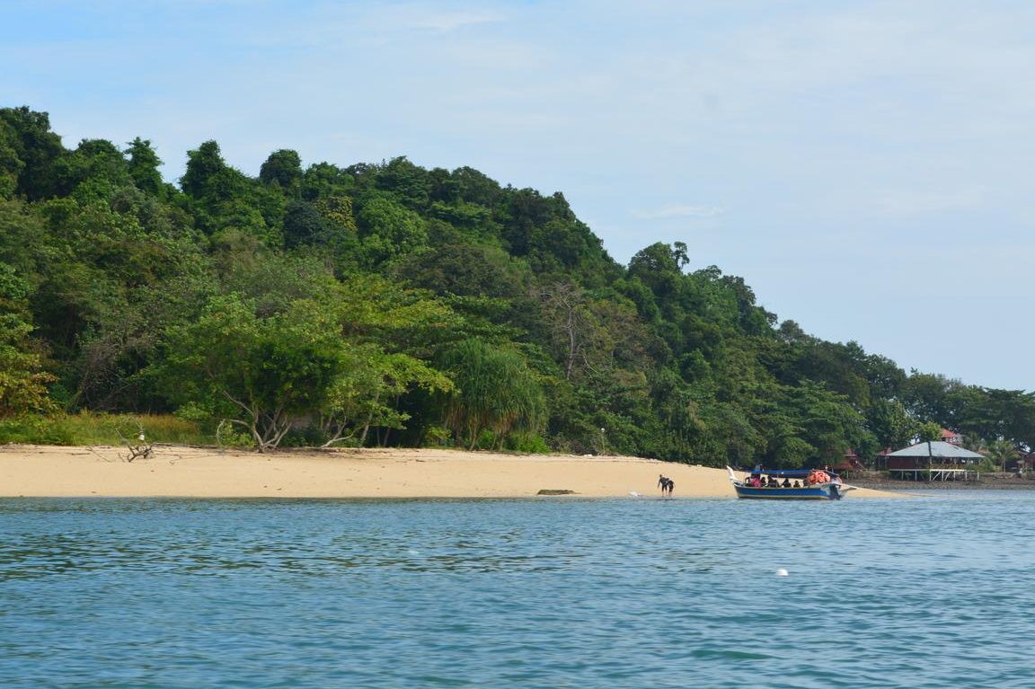 jemuruk island