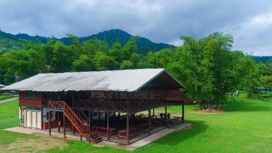 kiulu riverside chalet