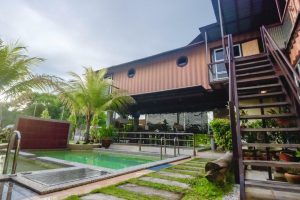 Kontena Homestay dan Kafe