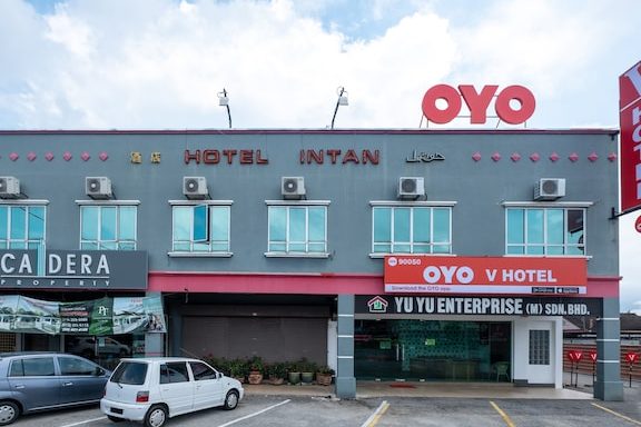 oyo 90050 v hotel