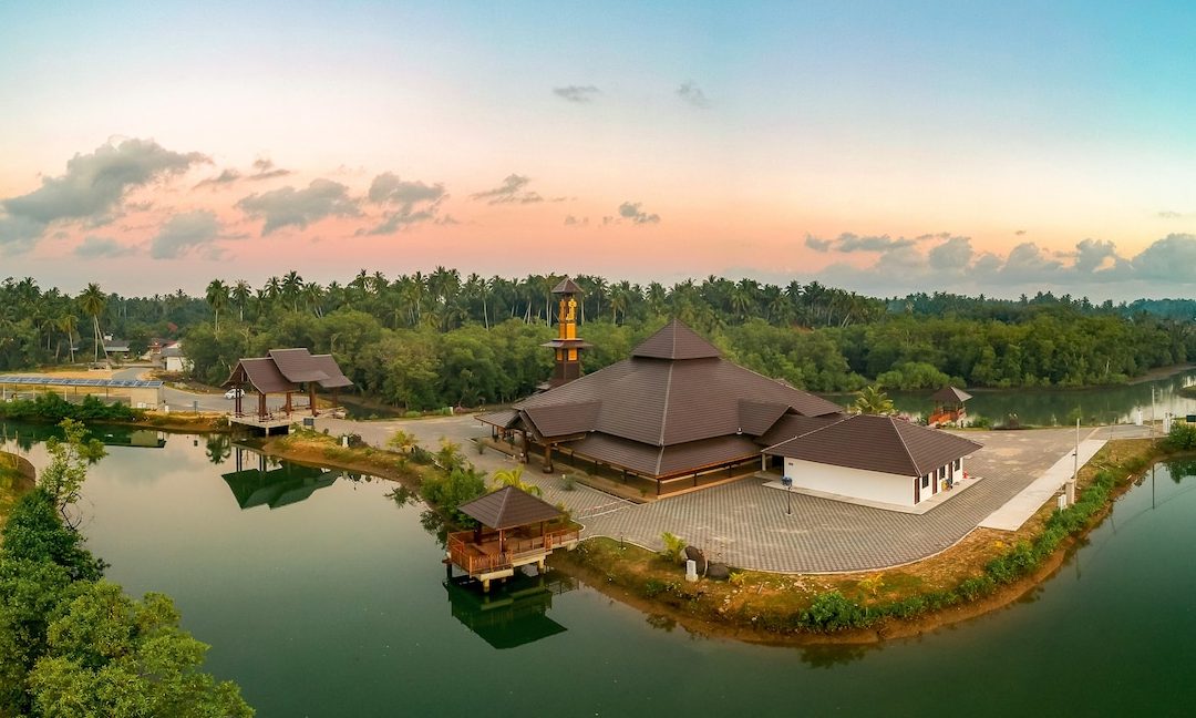 resort di wakaf bharu malaysia pilihan penginapan terbaik untuk percutian anda