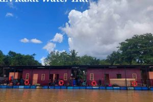 RIN Rakit Water Hut